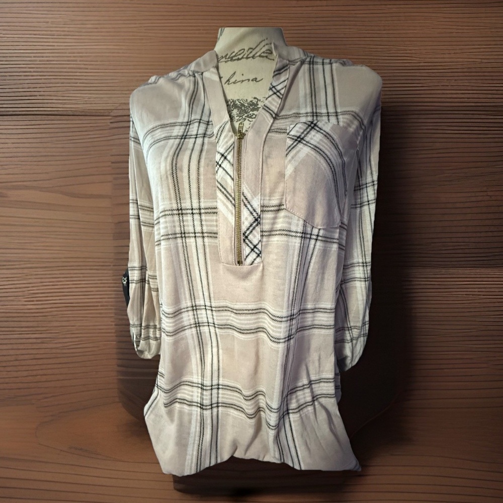 Blue Mood Shirt Womens Medium Pink White Black 3/4 Sleeve Ladies